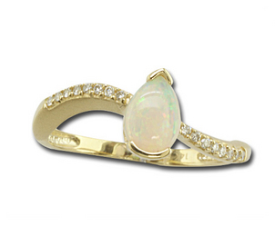 Opal is the Perfect Fall Birthstone Australian-Opal-and-Diamond-Ring-2