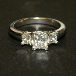 A New Wedding Set from Family Diamonds A New Wedding Set from Family Diamonds