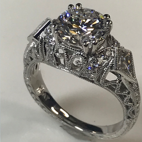 Kings Hill Jewellery | Engagement Rings | Wedding Rings | Watches